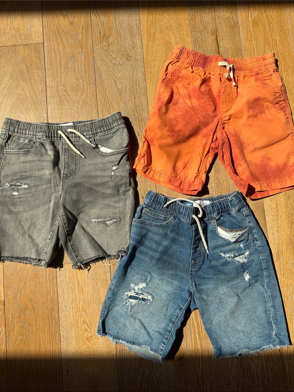 OLD NAVY - Kids Distressed Pull-On Shorts 3 pairs